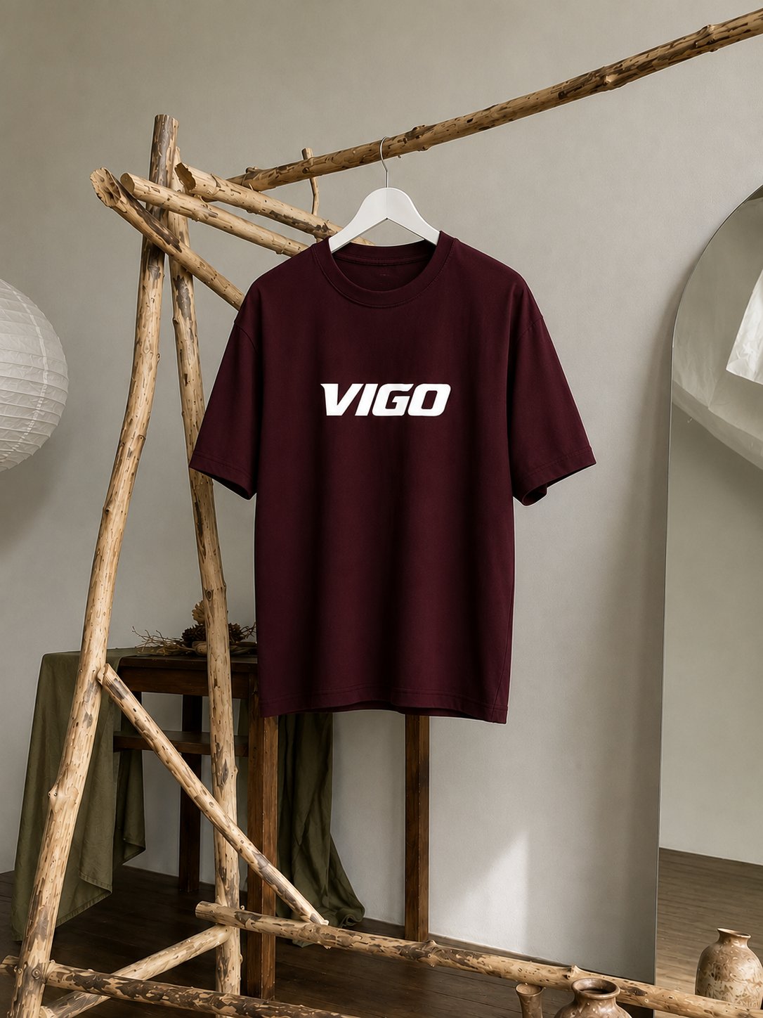 في المنتصف  VIGO  تيشيرت بطباعه