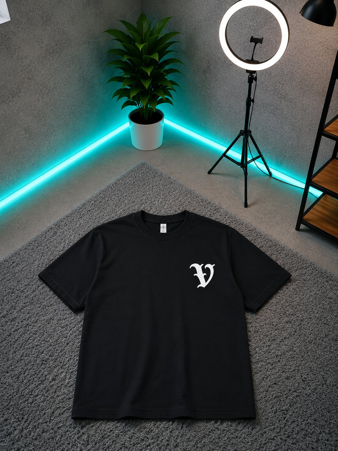 V تيشيرت