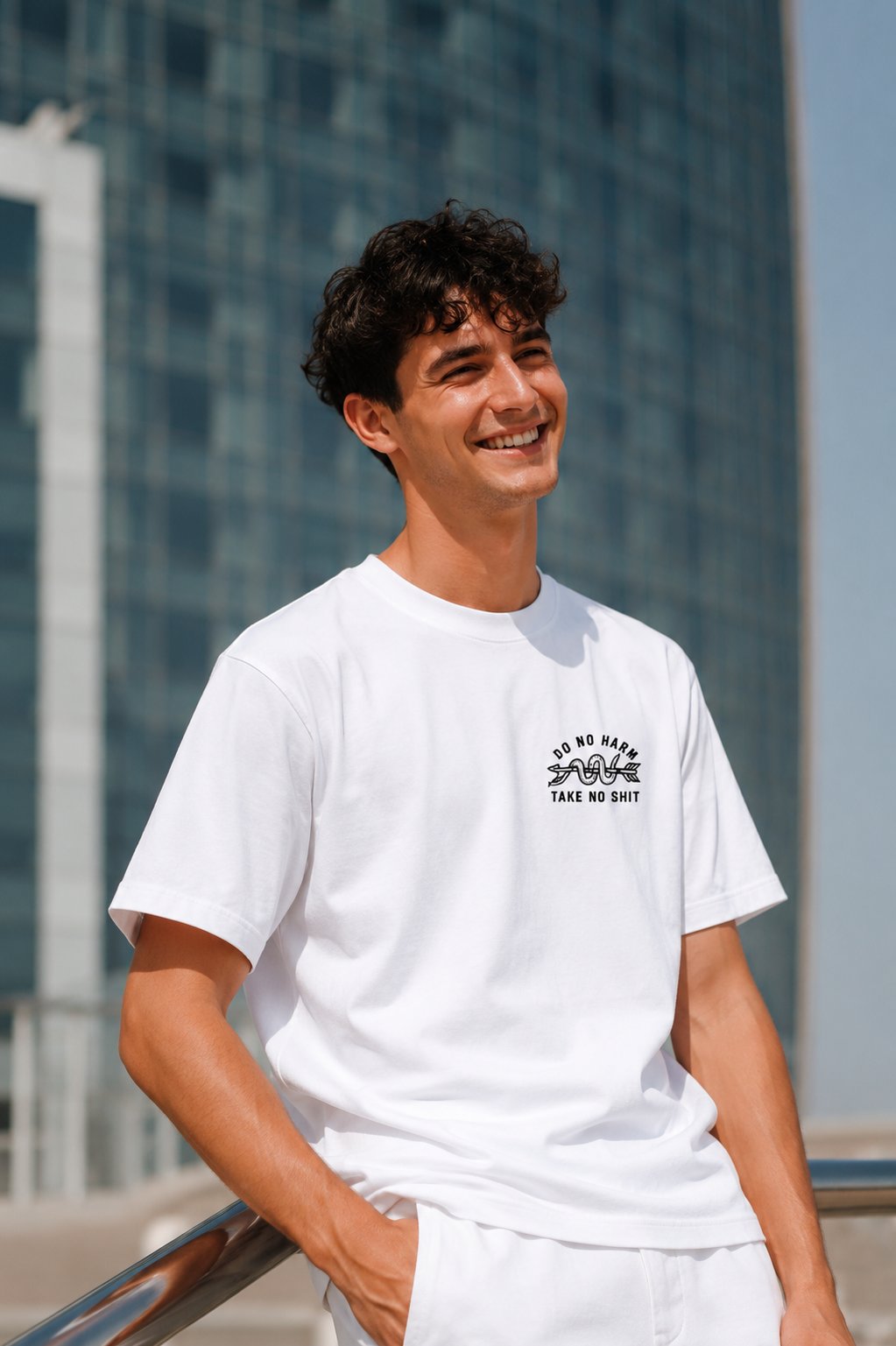 تيشيرت ثعبان
