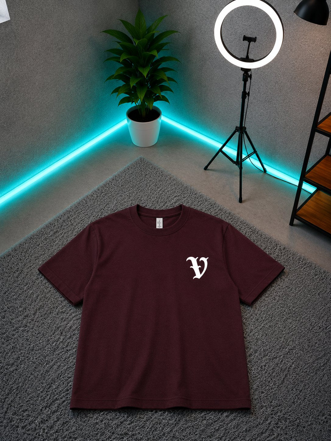 V تيشيرت